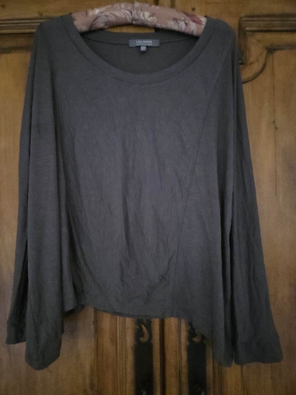 Lisa Rinna Collection Long-Sleeve Scoop Neck Top